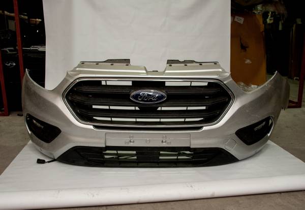 FORD CUSTOM 310 L TREND ÇIKMA PARÇA   2018 SONRASI ÖN TAMPON DOLU-2